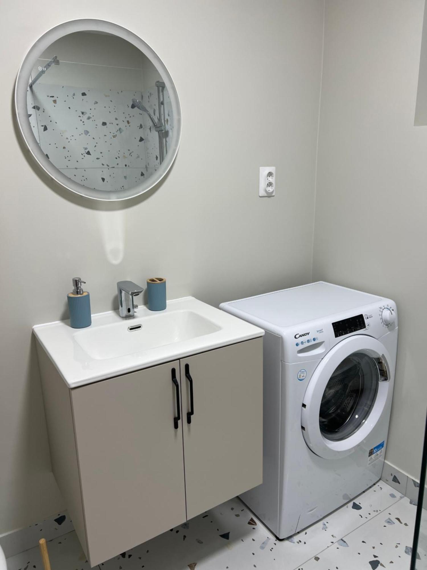 Apartament Centru Râmnicu Vâlcea エクステリア 写真