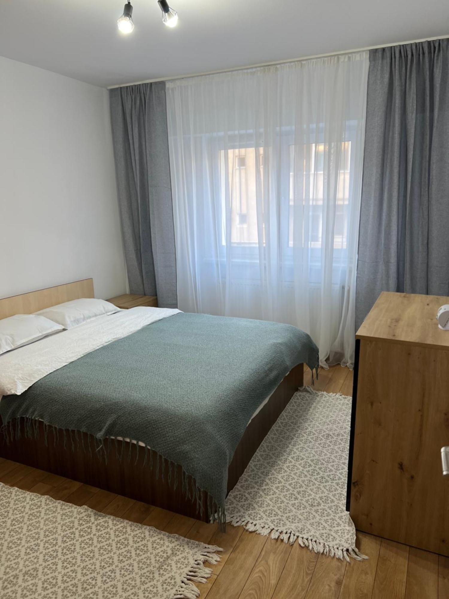 Apartament Centru Râmnicu Vâlcea エクステリア 写真